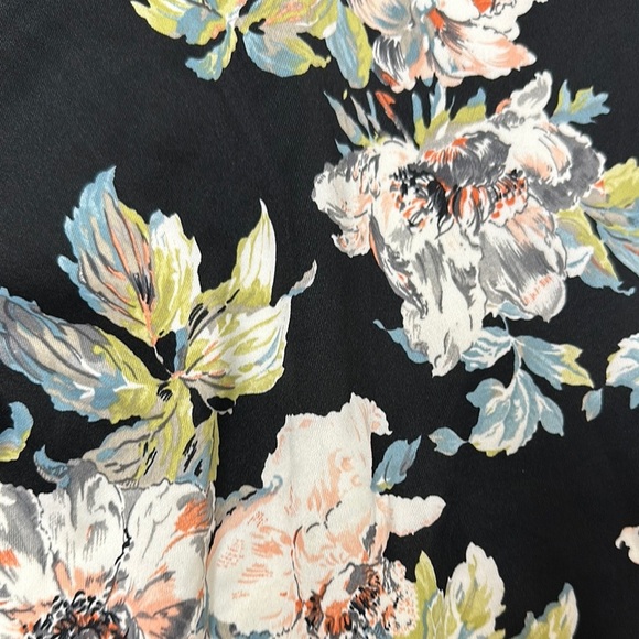 Soprano Pink and White Halter Midi Dress - Picture 13 of 13